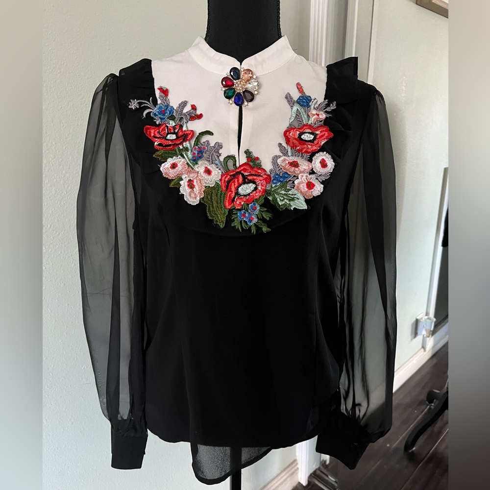The Moon Black Sheer Blouse W/ Floral Appliqué With Removable Broach Size Small
